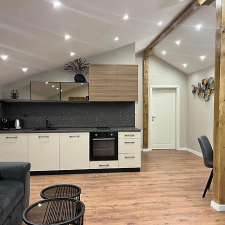 Хотел Vip Apart House Pleven Eksteriør billede