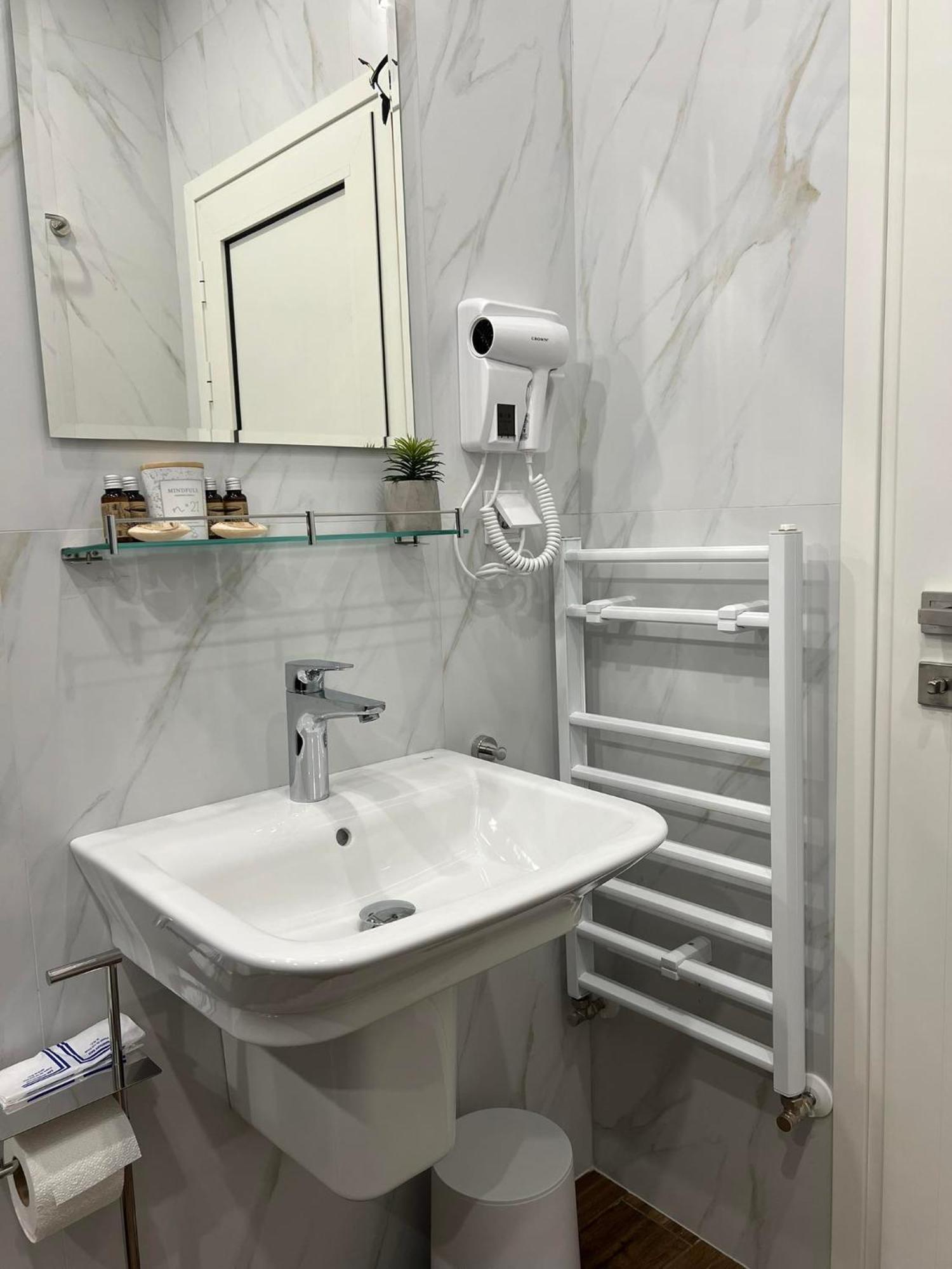 Хотел Vip Apart House Pleven Eksteriør billede